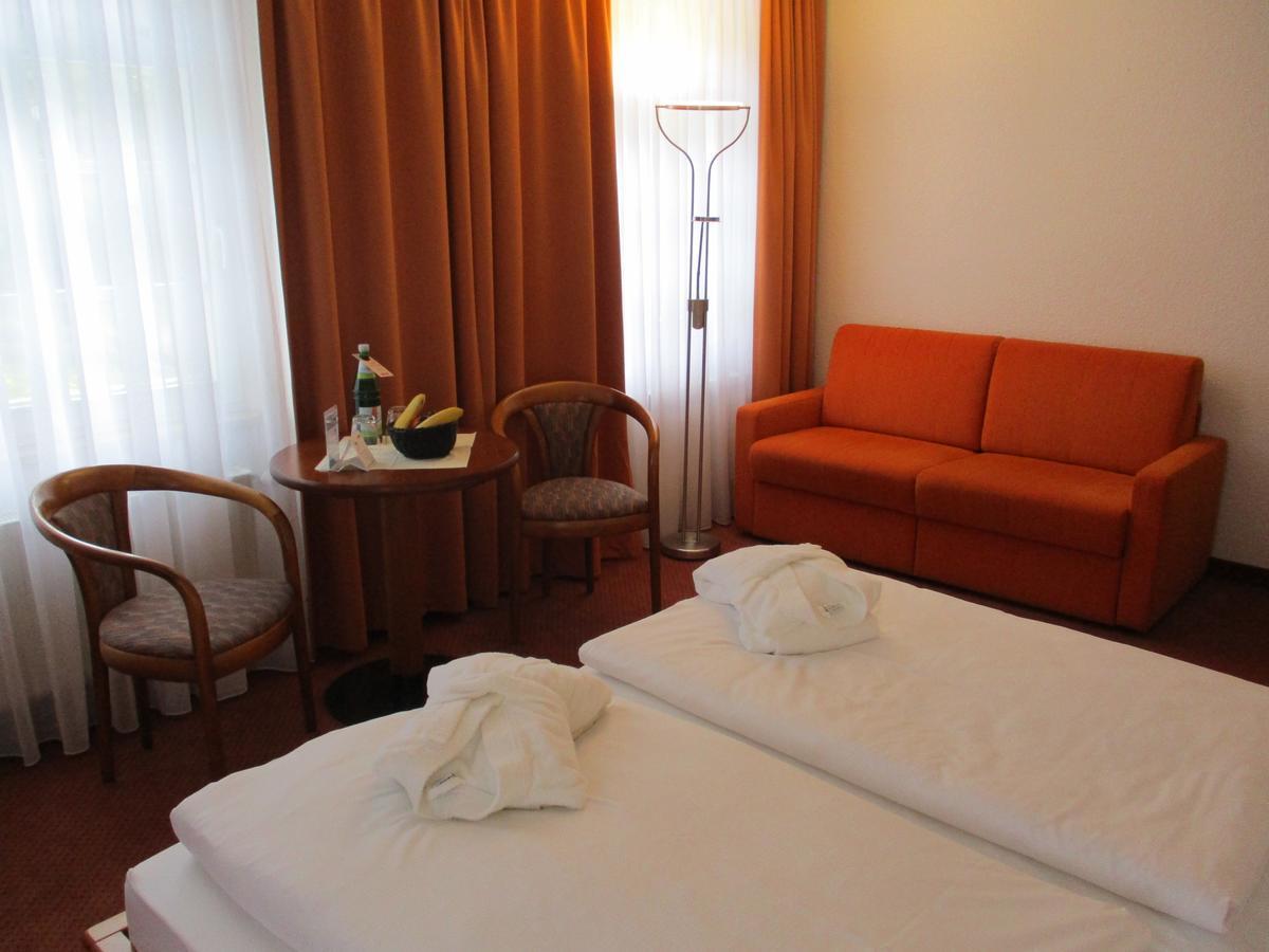 Vitalhotel Weisse Elster Bad Elster Exteriör bild