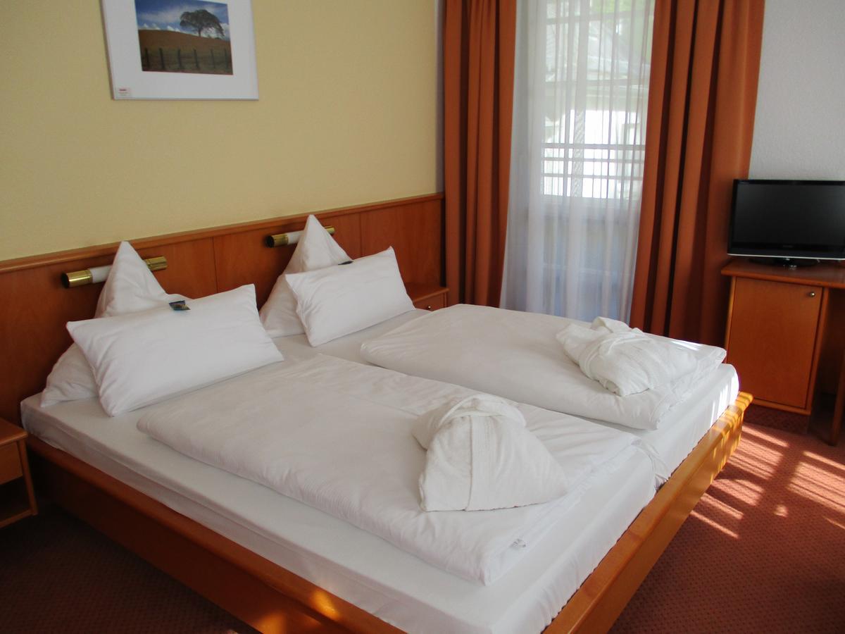Vitalhotel Weisse Elster Bad Elster Exteriör bild