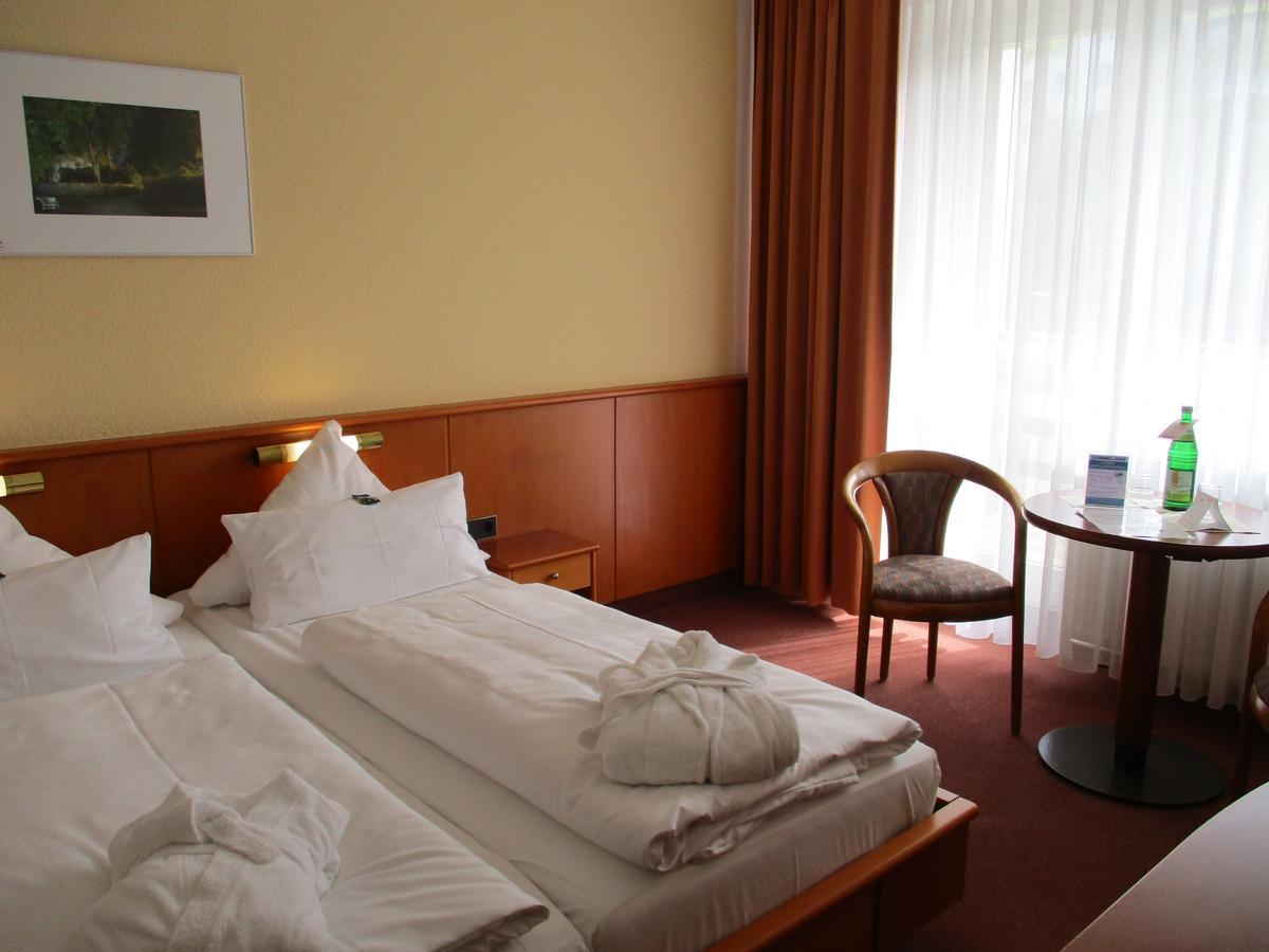Vitalhotel Weisse Elster Bad Elster Exteriör bild